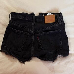 Women's Black Levi’s 501 Shorts
